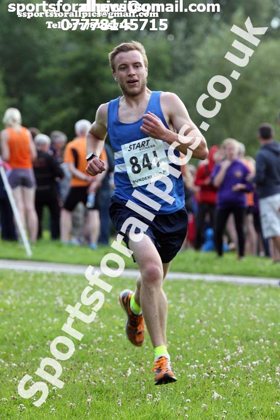 Mens Sunderland 5k Road Race (Northern and North Eastern Champs). Photo: David T. Hewitson/Sports for All Pics